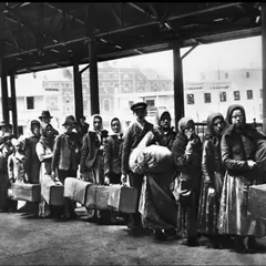 Immagine del tag: emigrazione